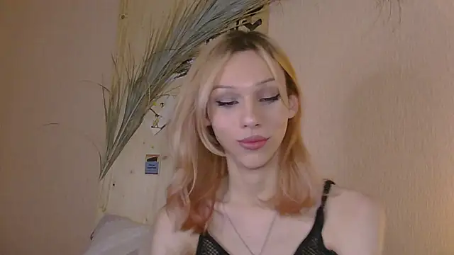 Kirana_Hayes Webcam show