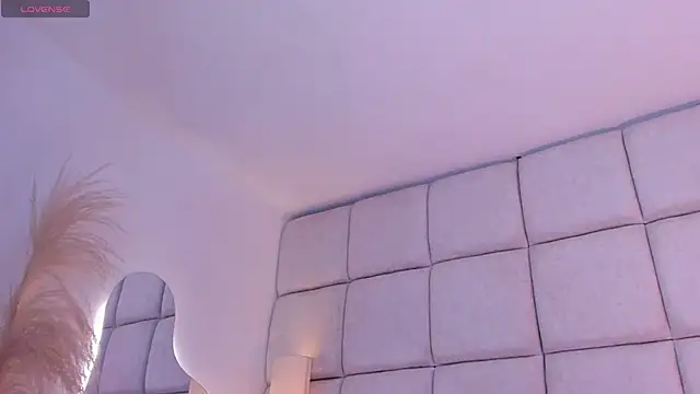 แชท XXX สดของ anthonela_garda