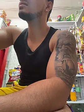 Show modela Dimitri_Colleman na web-kameri