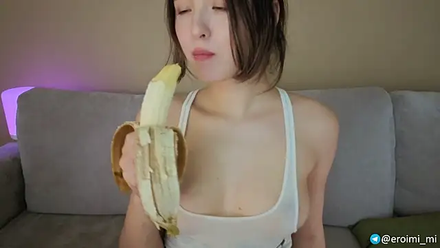 eroimi 现场XXX聊天