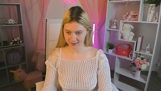 CelestineMauriac – Naživo XXX chat