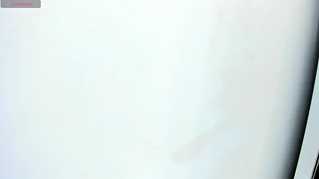 Онлайн чат XXX AprillRoss