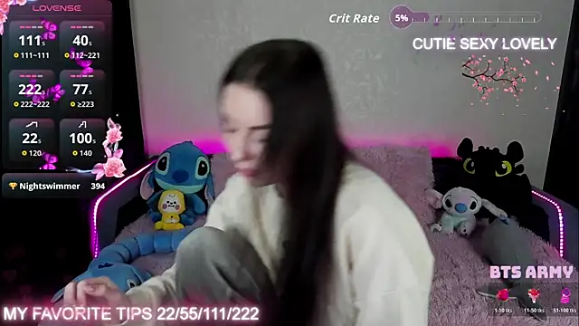 SemurMur élő XXX-chatje