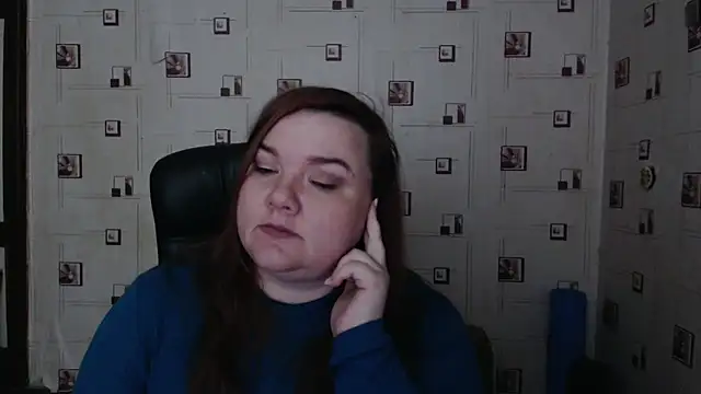 Chat XXX en directo de TasyaBigTTs