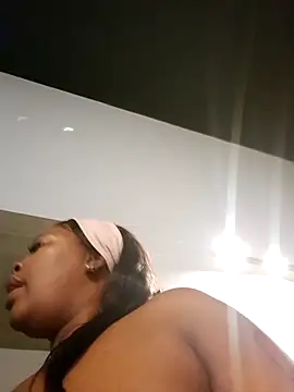 แชท XXX สดของ SWEETDOLLY29XX