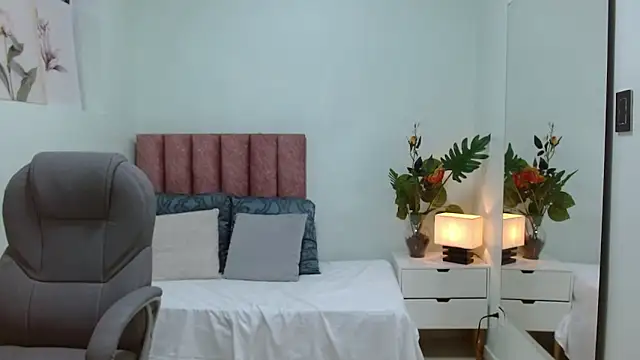 sophia_hadid's Live XXX Chat