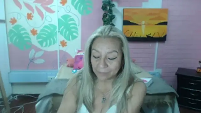 Chat XXX ao vivo de ZAMANTHA
