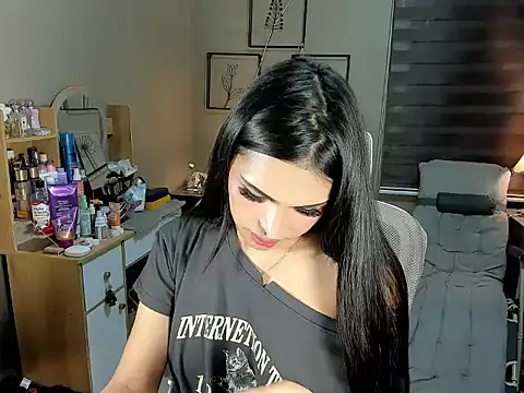 EternityBanks Pertunjukan Webcam