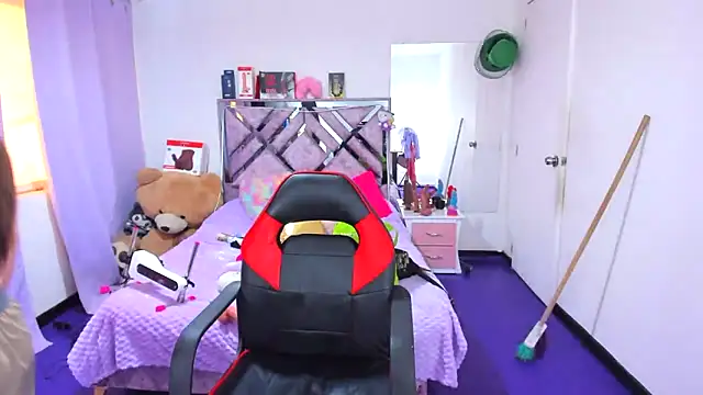 دردشة Luna_Analya الجنسية المباشرة