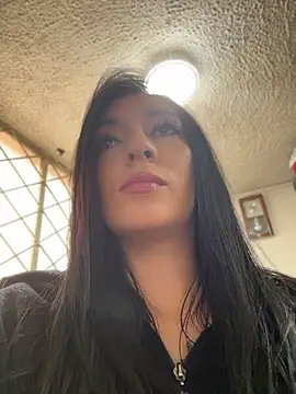 SALOME_KORLAND: онлайн-секс-чат