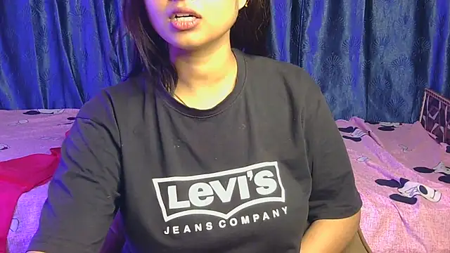 _miss_queen Pertunjukan Webcam