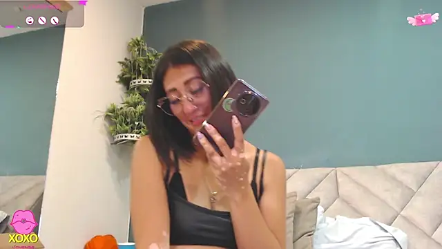 SharisWillian Live XXX-Chat