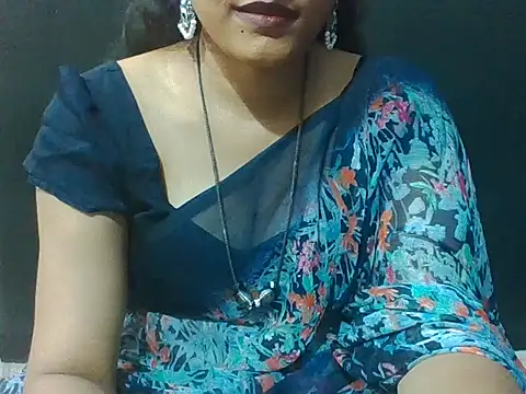 Thilothama_Vaishu Live XXX-Chat