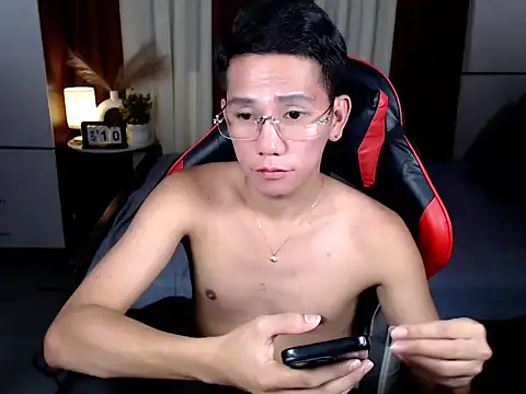 drinkmycumx Pertunjukan Webcam