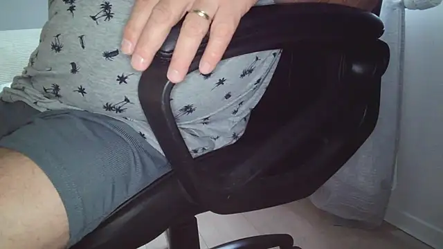 Онлайн чат XXX scorvierge@xh