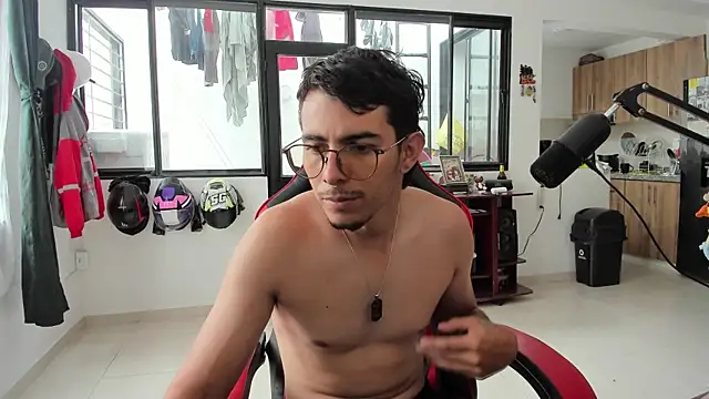 Živý XXX chat MauroD17