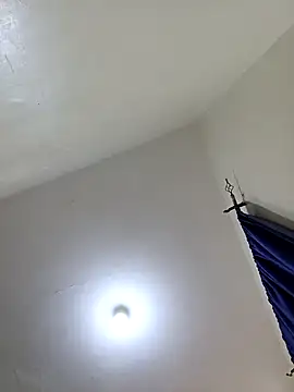 Czat XXX na żywo – Rasta_tattooed