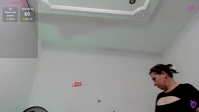 Chat XXX en directo de victoria_jones