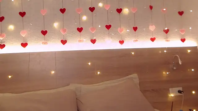 دردشة IvyAngel الجنسية المباشرة