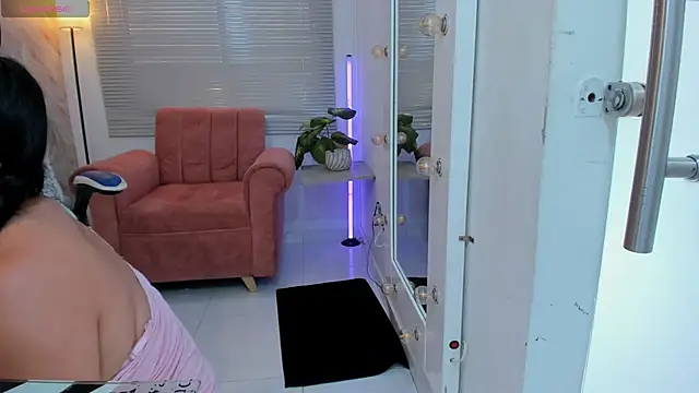 Chat XXX en directo de Dulcee_Alexa