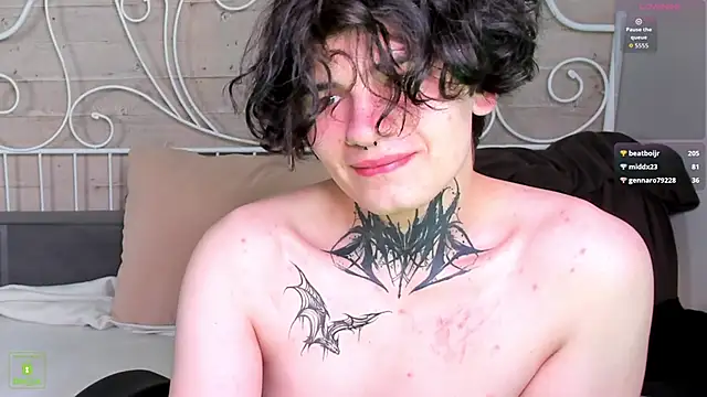 Živý XXX chat BertyThompson