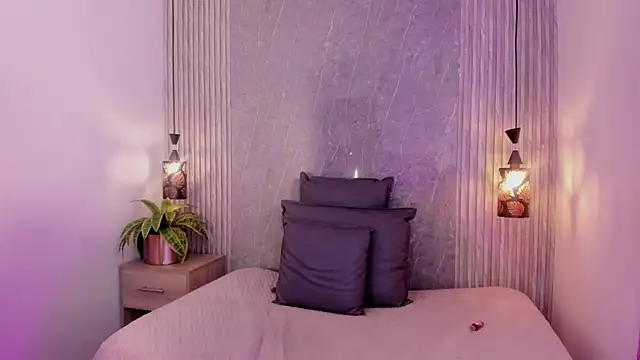 دردشة Charlotte_fuentes الجنسية المباشرة