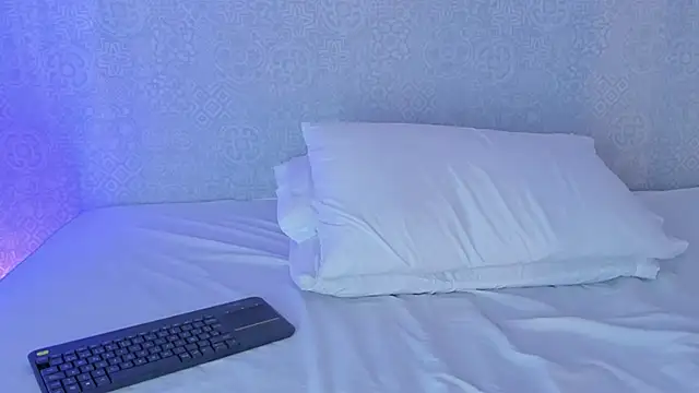 Chat XXX ao vivo de kosmic_Angel