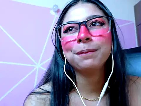 Czat XXX na żywo – _ALLYSON18_