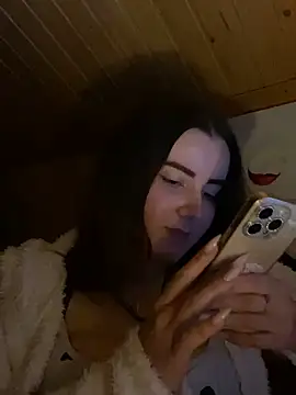 Chatroom XXX en direct de mewKate