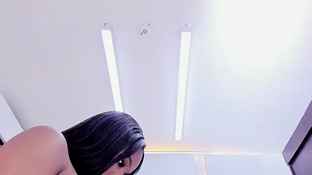 EmilyDiaaz's Live XXX Chat