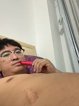 zzfxdggt Show Webcam