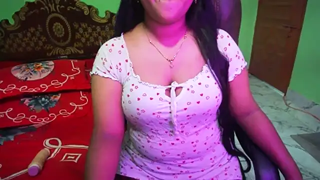 دردشة BengaliQueenStar الجنسية المباشرة