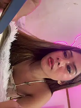 Pokazy przed kamerką – Princessaprilxxx