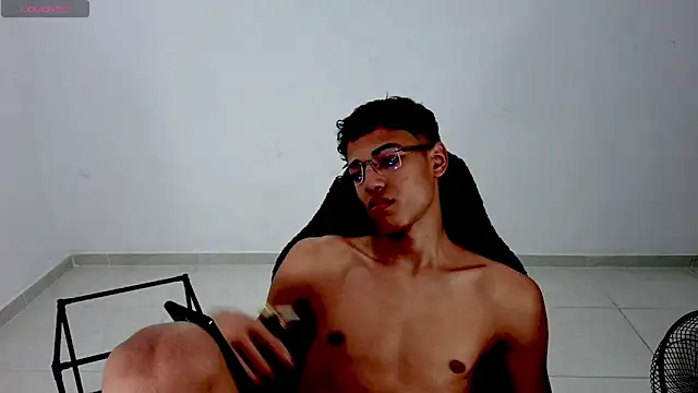 دردشة Im_david02 الجنسية المباشرة