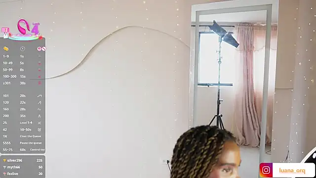 LuanaRisqueのライブXXXチャット