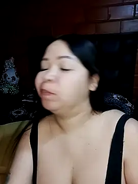 XXX chat uživo modela Chantal_lopez