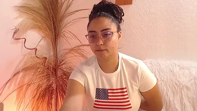 Chat XXX Live _Kim__M