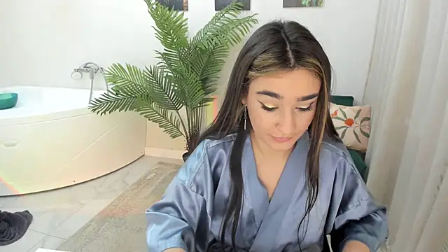 GoldenHeart_1 Live XXX-chat