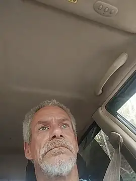 Biknight: онлайн-секс-чат