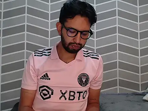 Webkamerová show thomass1018