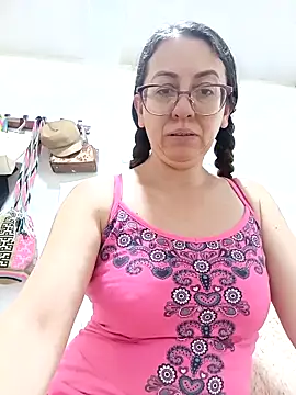 Chat XXX en directo de miss_hanna07