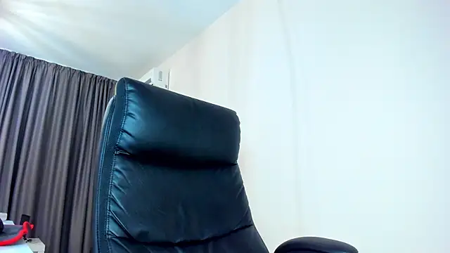 Chat +18 de Findom_guy ao vivo