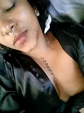 Kandeefooxxx's Webcam Show