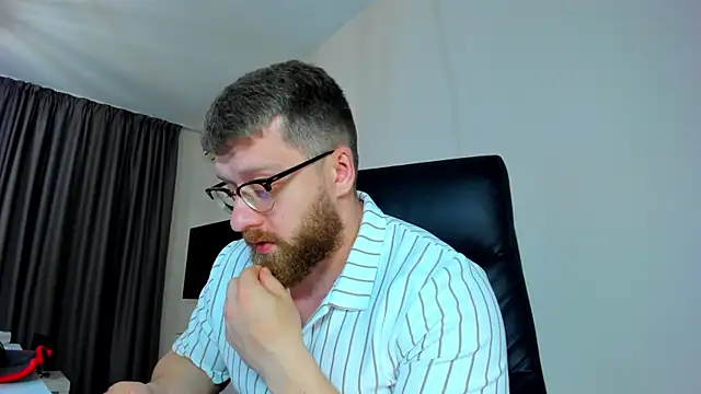 Findom_guy Live XXX-chat