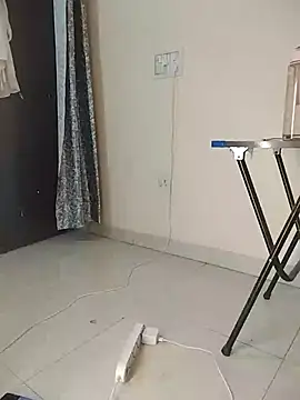 Chatroom XXX en direct de RooseWater