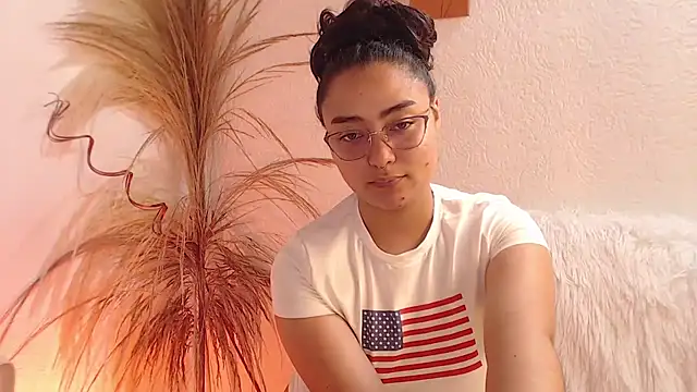 _Kim__M Live XXX-Chat