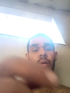 carlos40404 Chat XXX in diretta