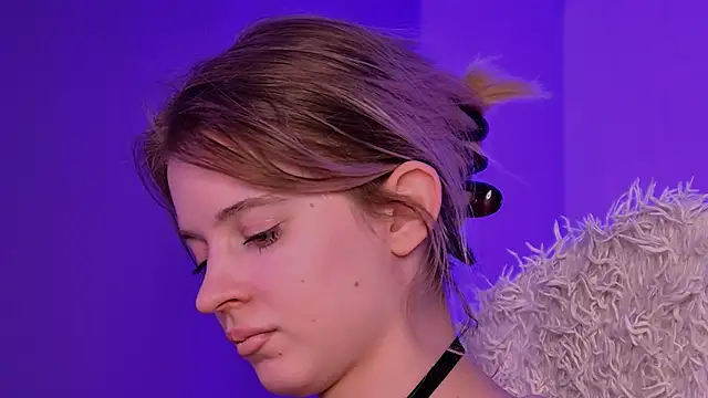 TinaDavilのライブXXXチャット