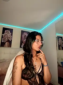 SamathaMay Adlı Modelin Web Kamerası Şovu