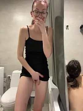 RussianGirls_: απευθείας συνομιλία ΧΧΧ